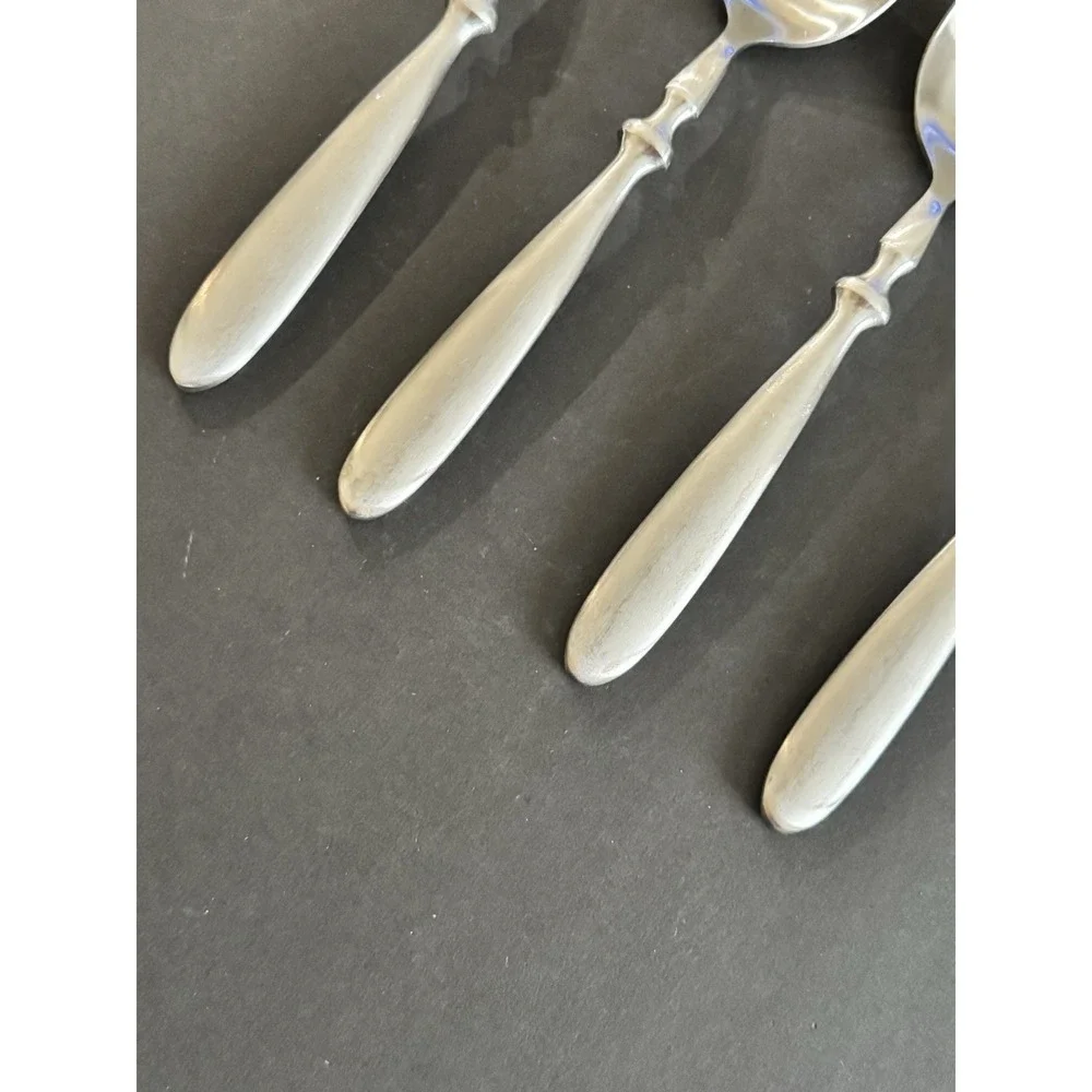 Hampton Silversmith Bistro Satin Dinner Soup‎ Spoons 7 7/8